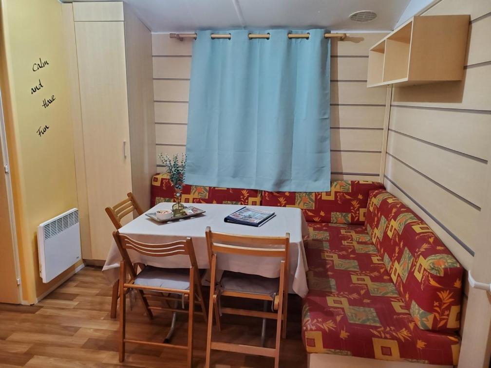 Charmant Mobil Home 6 Personnes Avec Clim Reversible Boofzheim المظهر الخارجي الصورة